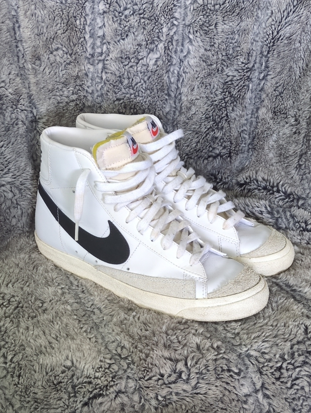 Nike Men’s Blazer Mid '77 Sneakers Sz 9.5